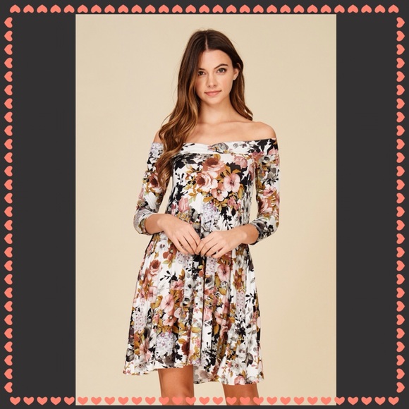 ❌ SOLD ❌ Floral Off The Shoulder Dress, Size S, NWT - Picture 2 of 9